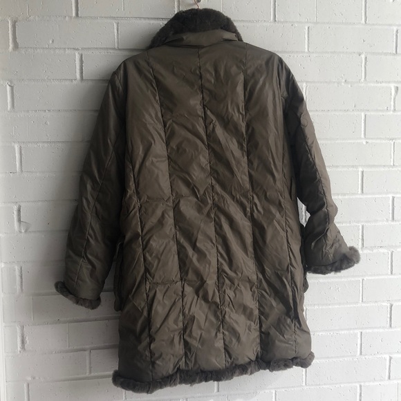 Rare Weekend MaxMara Rabbit Fur Trim Down Coat - Picture 5 of 7